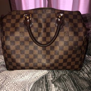 ON SALEEE.  ⁉️⁉️⁉️Louis Vuitton Damietta Speedy 30
